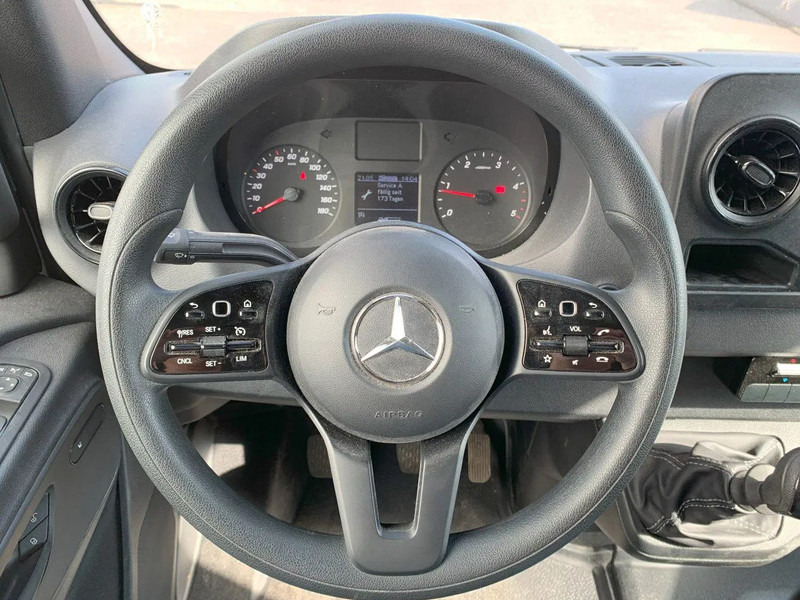 Mercedes-Benz Sprinter 317 CDI*NEW XARIOS 350*L2H2*360°CAMERA*TEMPOMAT*NAVIGATIE* - Hűtős kisteherautó: 5 kép. Mercedes-Benz Sprinter 317 CDI*NEW XARIOS 350*L2H2*360°CAMERA*TEMPOMAT*NAVIGATIE* - Hűtős kisteherautó: 5 kép.