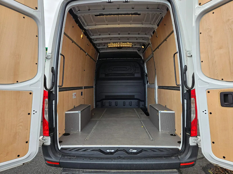 Mercedes-Benz Sprinter 317 CDI*RWD PRO*L2H2*Tempomat*360°Camera*Navi - Furgon: 5 kép. Mercedes-Benz Sprinter 317 CDI*RWD PRO*L2H2*Tempomat*360°Camera*Navi - Furgon: 5 kép.
