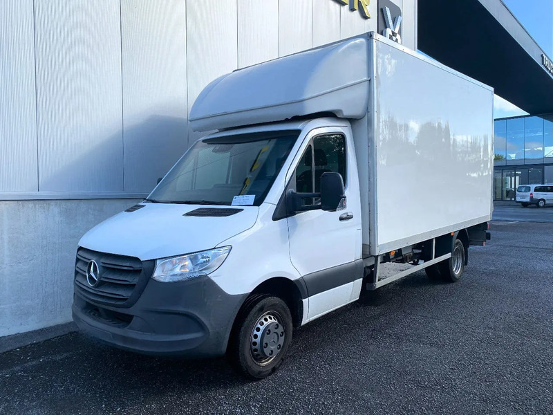 Mercedes-Benz Sprinter 514 *Airconditioning*Cruise control*Zijwindassistent*laadbrug - Dobozos kisteherautó: 1 kép. Mercedes-Benz Sprinter 514 *Airconditioning*Cruise control*Zijwindassistent*laadbrug - Dobozos kisteherautó: 1 kép.