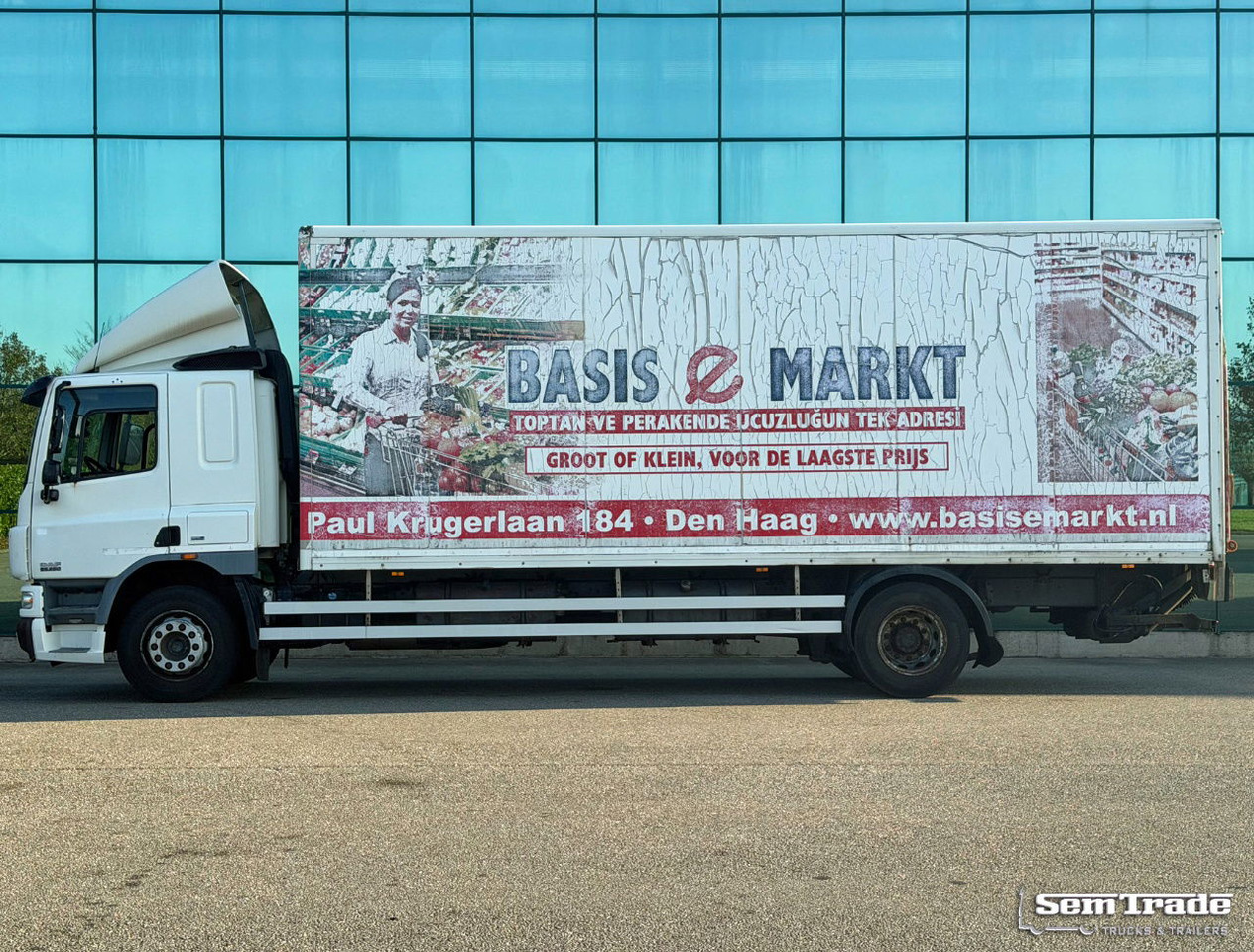 DAF CF 65 Euro 5 Only 202.000 KM Tail Lift Holland-Truck - Dobozos felépítményű teherautó: 2 kép. DAF CF 65 Euro 5 Only 202.000 KM Tail Lift Holland-Truck - Dobozos felépítményű teherautó: 2 kép.