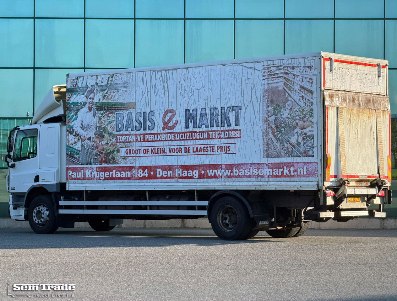 DAF CF 65 Euro 5 Only 202.000 KM Tail Lift Holland-Truck - Dobozos felépítményű teherautó: 3 kép. DAF CF 65 Euro 5 Only 202.000 KM Tail Lift Holland-Truck - Dobozos felépítményű teherautó: 3 kép.