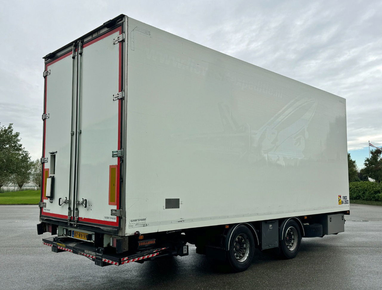 DRACO MZS 218 Wipkar 750 x 250 x 290 CM Inside Tail Lift 2021 TRS Iceland TOP Condition NL Trailertrailer - Pótkocsi dobozos: 5 kép. DRACO MZS 218 Wipkar 750 x 250 x 290 CM Inside Tail Lift 2021 TRS Iceland TOP Condition NL Trailertrailer - Pótkocsi dobozos: 5 kép.