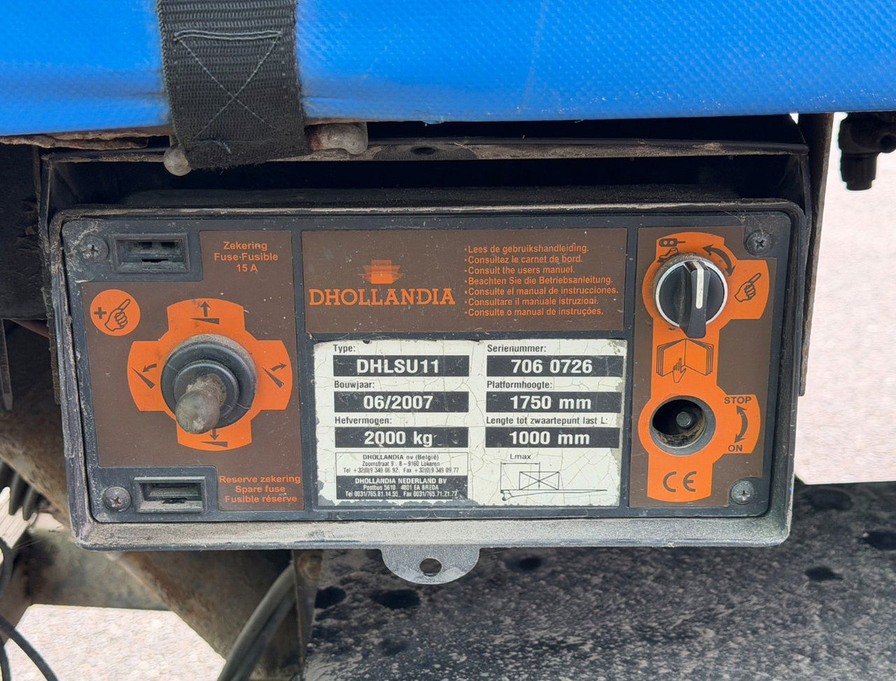 Ponyvás félpótkocsi Floor FL0-12-102 City Trailer Tail Lift Good Condition Holland-Trailer: 13 kép. Ponyvás félpótkocsi Floor FL0-12-102 City Trailer Tail Lift Good Condition Holland-Trailer: 13 kép.