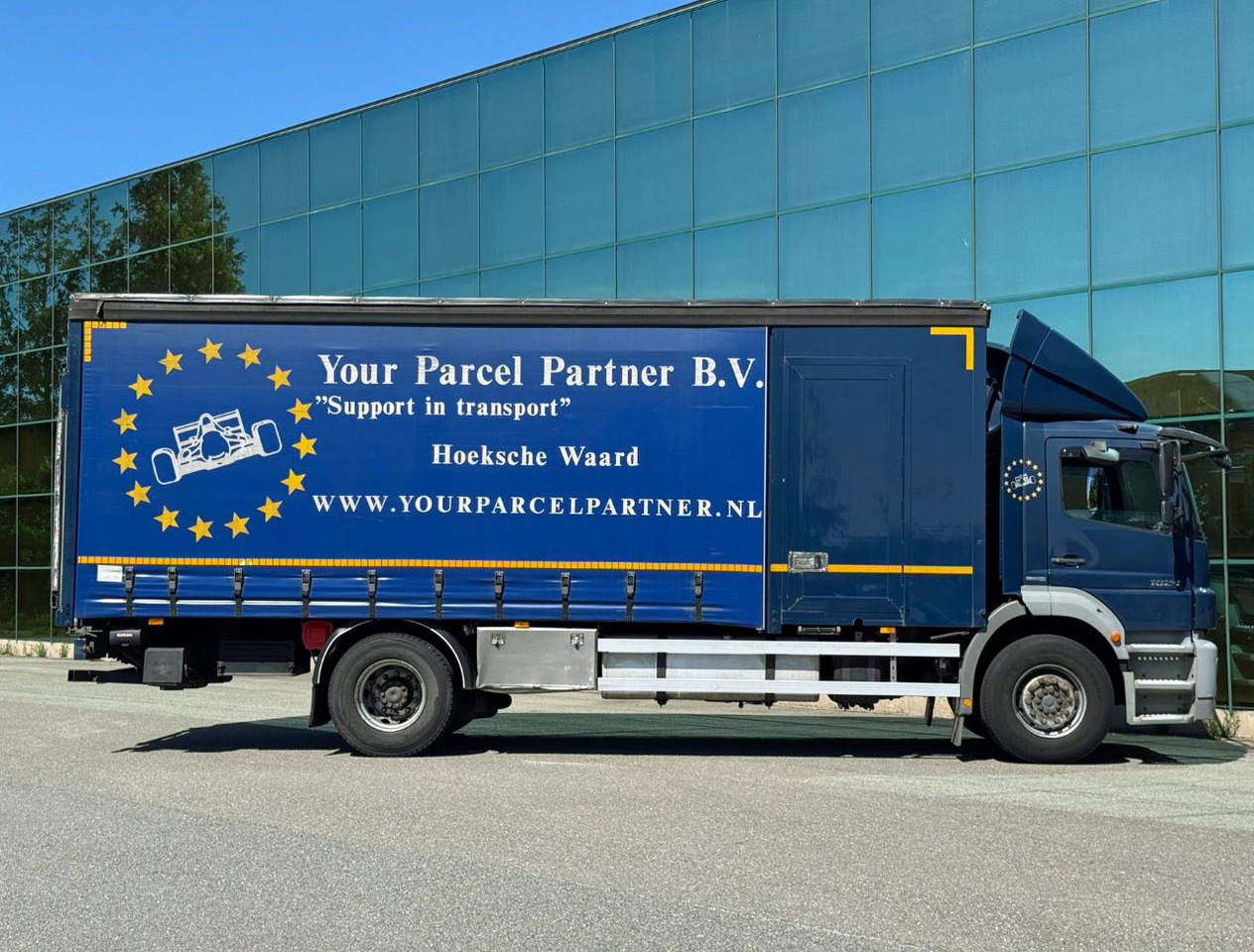 Mercedes-Benz Axor 1824 Euro 5 694.000 KM Curtain Side Door Tail Lift NEW Tacho TOP Condition NL Truck - Ponyvás teherautó: 5 kép. Mercedes-Benz Axor 1824 Euro 5 694.000 KM Curtain Side Door Tail Lift NEW Tacho TOP Condition NL Truck - Ponyvás teherautó: 5 kép.