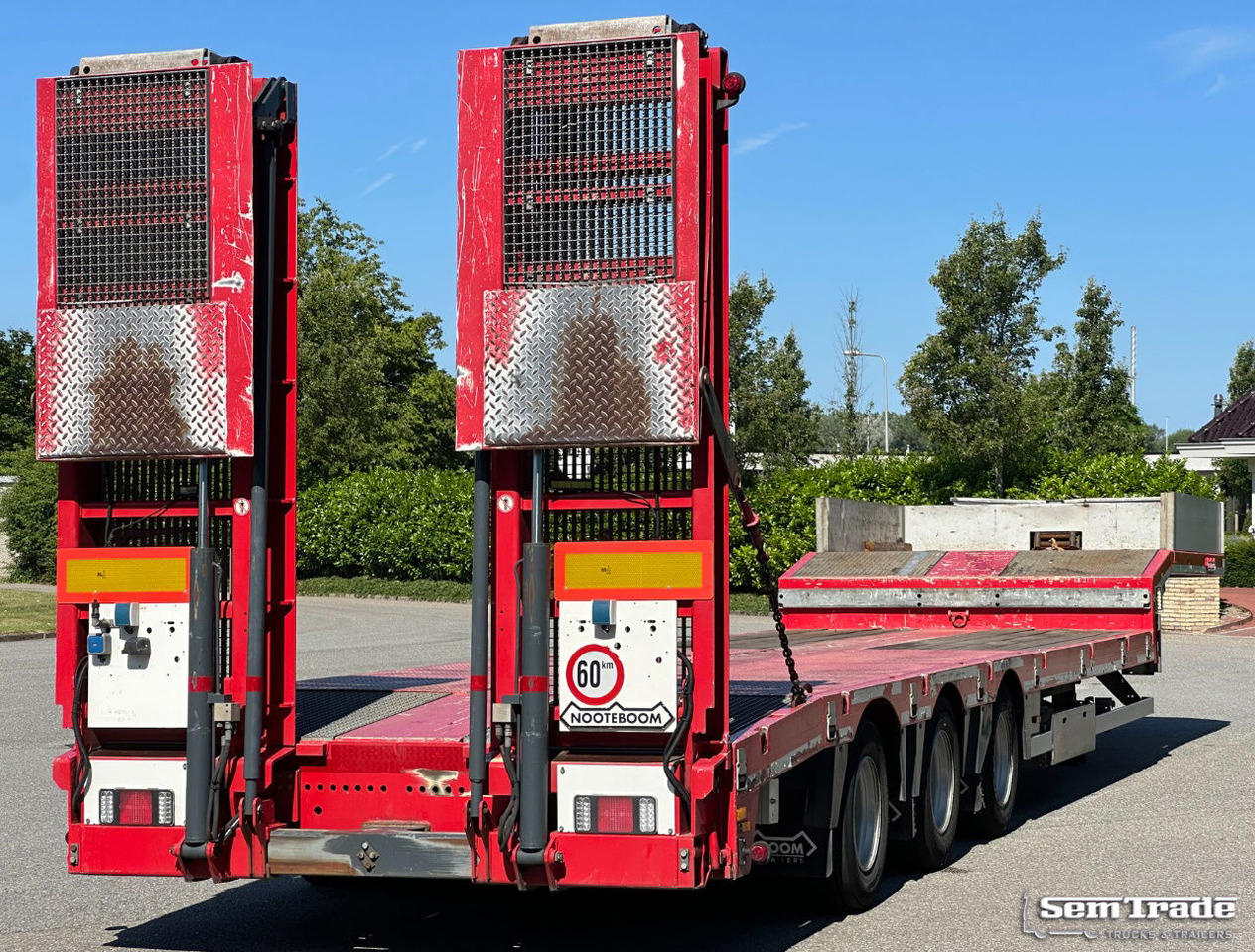 Nooteboom OSD-48-003 Semi 3 Axles Hydraulic Ramps Hinge TOP Condition - Félpótkocsi mélybölcsős: 5 kép. Nooteboom OSD-48-003 Semi 3 Axles Hydraulic Ramps Hinge TOP Condition - Félpótkocsi mélybölcsős: 5 kép.