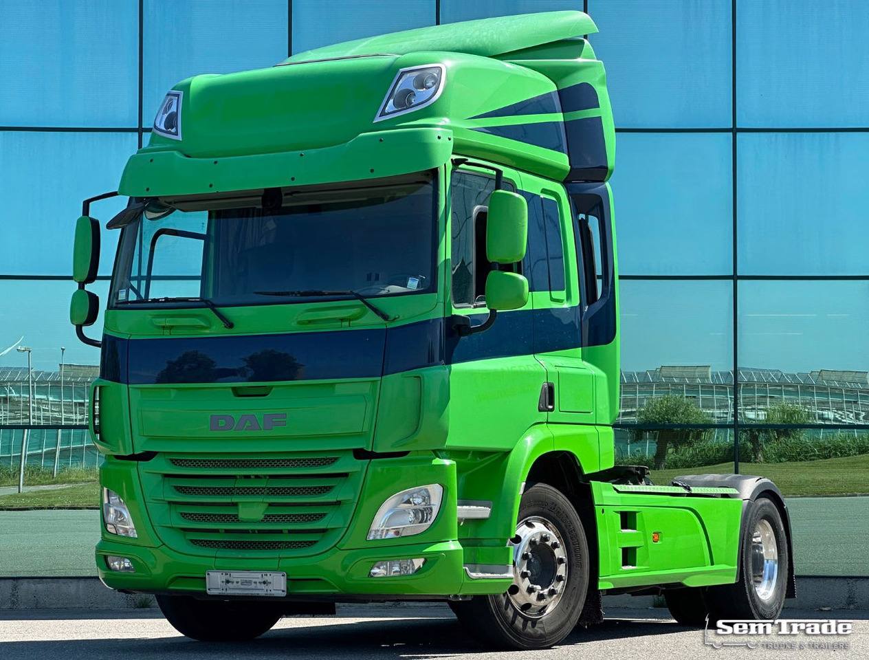 DAF CF 440 FT Space CAB 2x Tank Only 536.000 KM TOP Condition Belgium Truck - Nyergesvontató: 1 kép. DAF CF 440 FT Space CAB 2x Tank Only 536.000 KM TOP Condition Belgium Truck - Nyergesvontató: 1 kép.