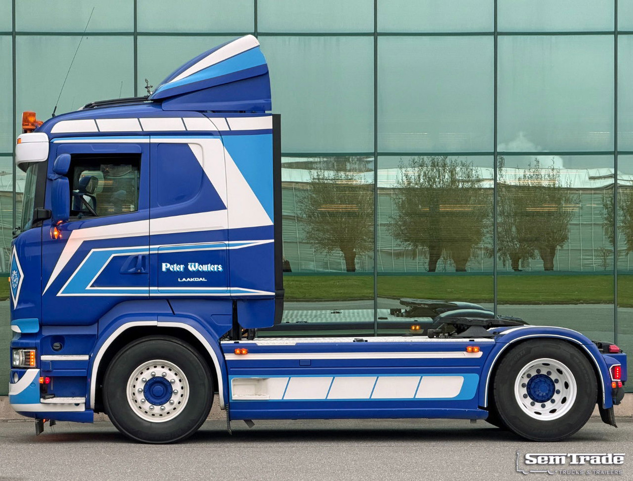 Scania R450 Euro 6 Full AIR Retarder PTO+Hydrolics BE-Truck - Nyergesvontató: 2 kép. Scania R450 Euro 6 Full AIR Retarder PTO+Hydrolics BE-Truck - Nyergesvontató: 2 kép.