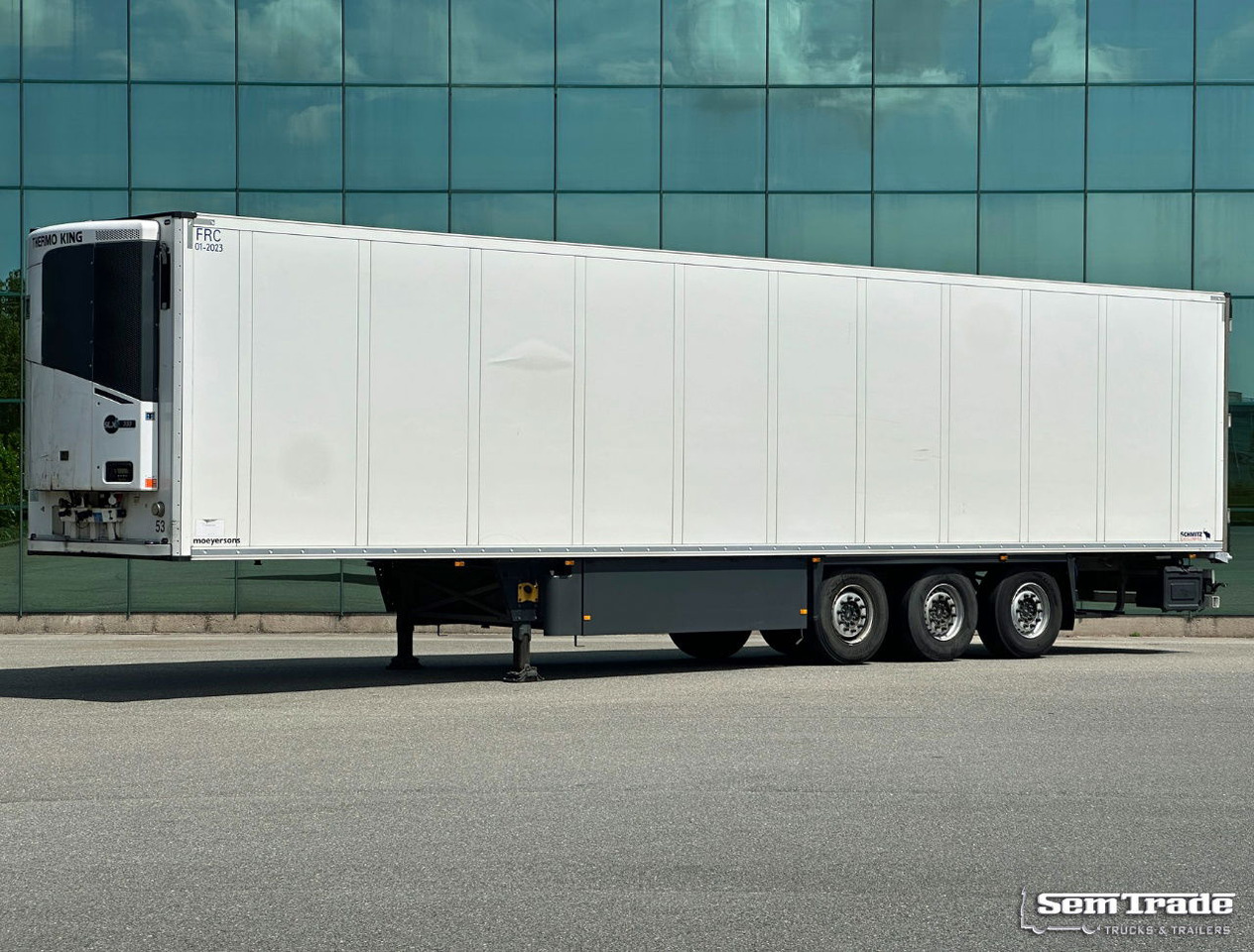 Schmitz Cargobull SCBS3B Thermo King SLXi300 Thick Roof Disc Brakes Belgium-Trai - Félpótkocsi hűtős: 1 kép. Schmitz Cargobull SCBS3B Thermo King SLXi300 Thick Roof Disc Brakes Belgium-Trai - Félpótkocsi hűtős: 1 kép.