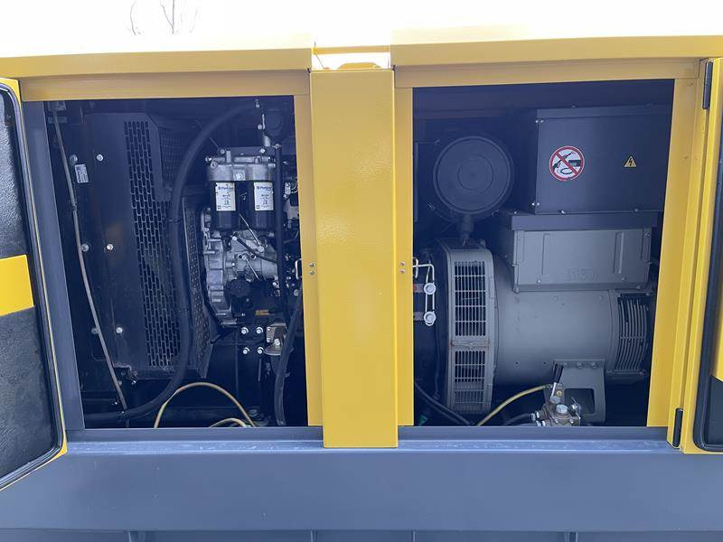 Atlas-Copco QAS 100 ST3 - Áramfejlesztő: 5 kép. Atlas-Copco QAS 100 ST3 - Áramfejlesztő: 5 kép.