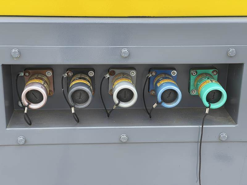 Atlas-Copco QAS 400 ST 3 - Áramfejlesztő: 5 kép. Atlas-Copco QAS 400 ST 3 - Áramfejlesztő: 5 kép.