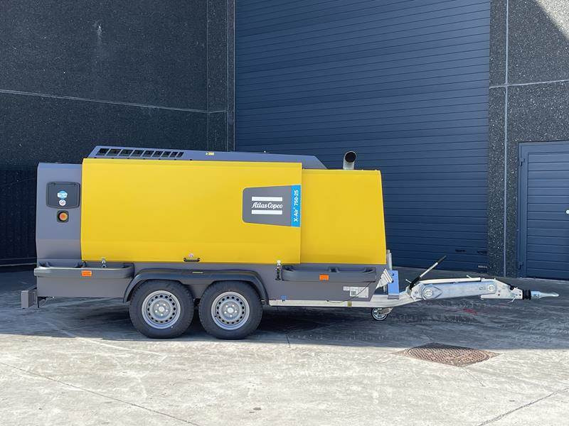 Atlas-Copco X-AIR+750-25 - Légkompresszor: 2 kép. Atlas-Copco X-AIR+750-25 - Légkompresszor: 2 kép.