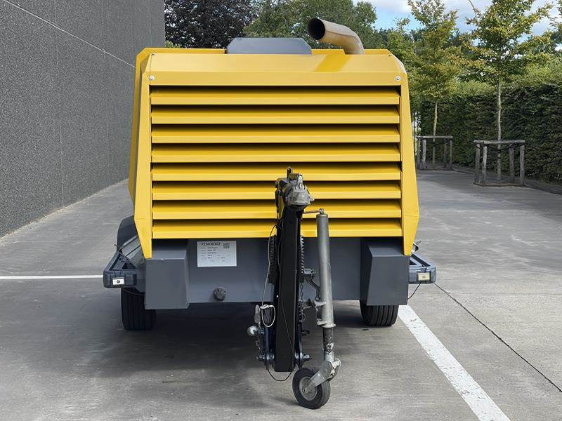 Atlas-Copco XAHS 347 CD - N - Légkompresszor: 3 kép. Atlas-Copco XAHS 347 CD - N - Légkompresszor: 3 kép.