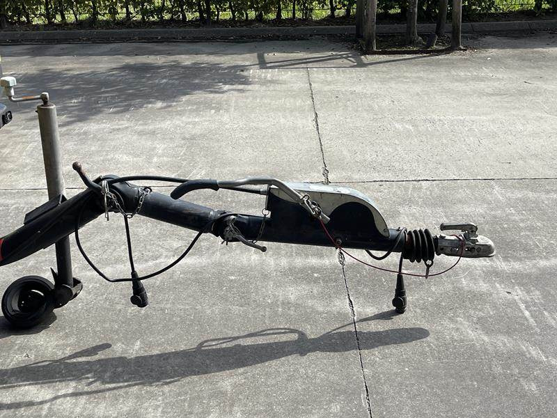 Atlas-Copco XAS 186 DD - N - Légkompresszor: 5 kép. Atlas-Copco XAS 186 DD - N - Légkompresszor: 5 kép.