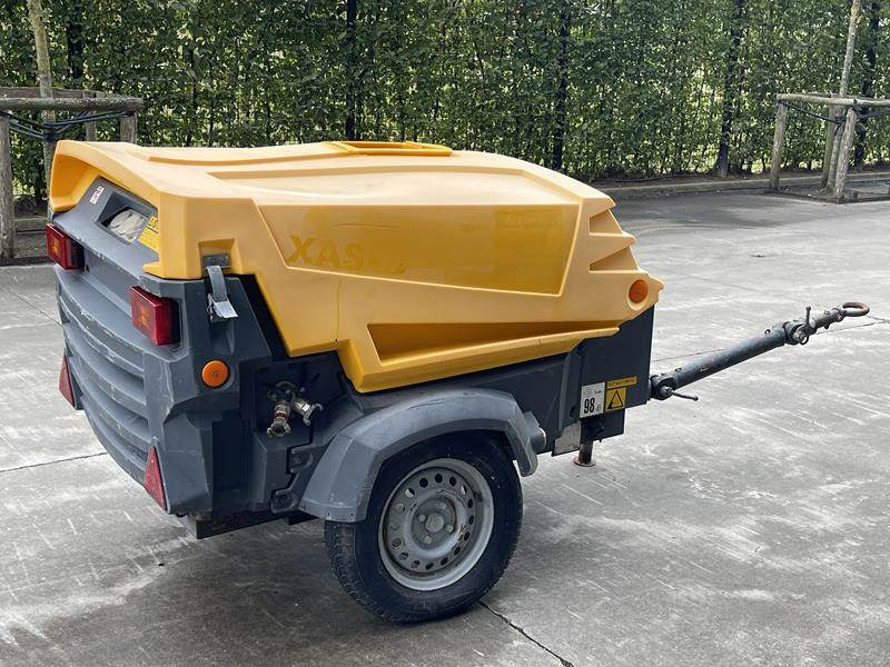 Atlas-Copco XAS 37 KD - Légkompresszor: 5 kép. Atlas-Copco XAS 37 KD - Légkompresszor: 5 kép.