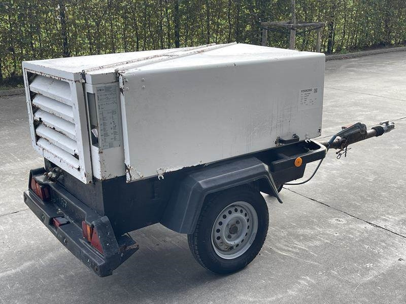 Atlas-Copco XAS 66 DD - N - Légkompresszor: 5 kép. Atlas-Copco XAS 66 DD - N - Légkompresszor: 5 kép.