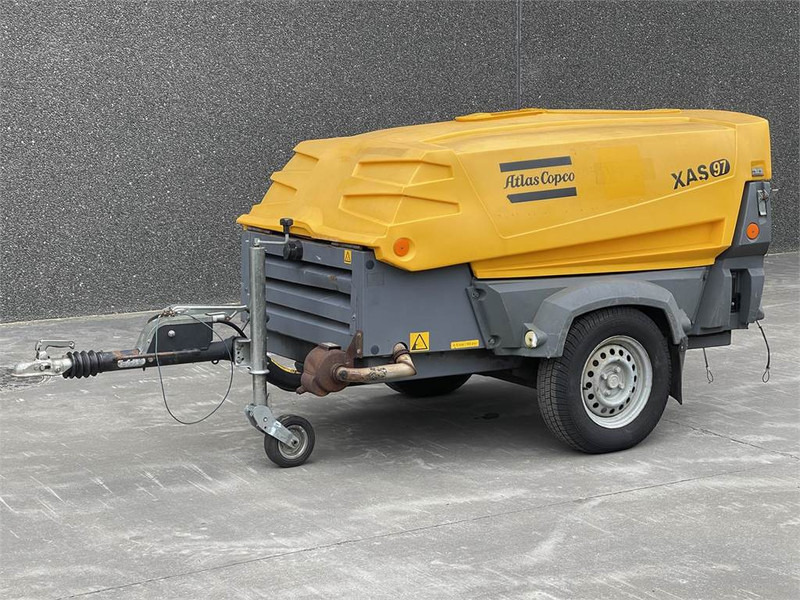 Atlas-Copco XAS 97 DD - N - Légkompresszor: 1 kép. Atlas-Copco XAS 97 DD - N - Légkompresszor: 1 kép.