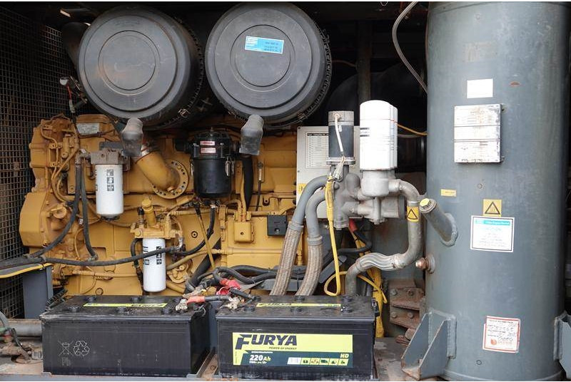 Atlas-Copco XRVS 1350 CD - N - Légkompresszor: 4 kép. Atlas-Copco XRVS 1350 CD - N - Légkompresszor: 4 kép.