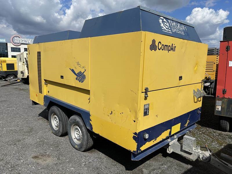 Compair C 200 TS - 24 - Légkompresszor: 2 kép. Compair C 200 TS - 24 - Légkompresszor: 2 kép.