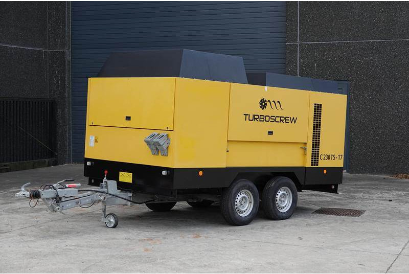 Compair C 230 TS - 17 - Légkompresszor: 2 kép. Compair C 230 TS - 17 - Légkompresszor: 2 kép.