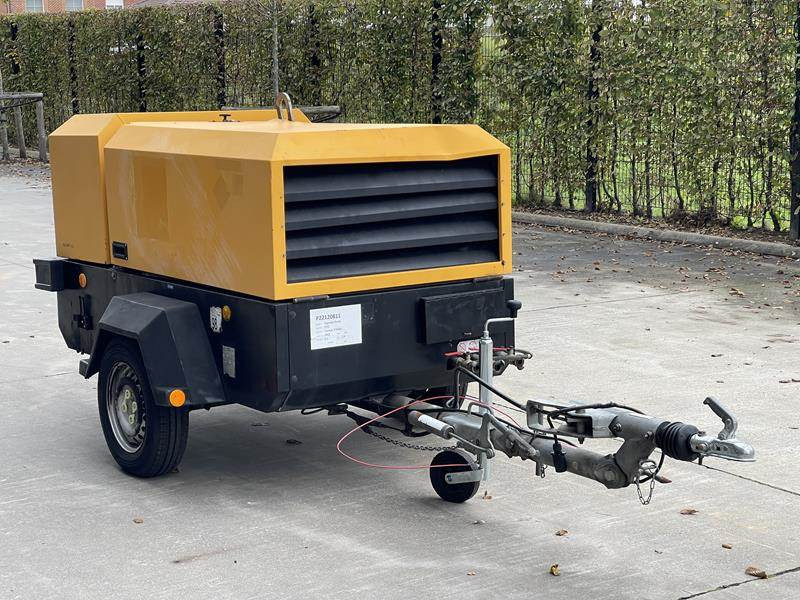 Doosan 7 / 51 - Légkompresszor: 2 kép. Doosan 7 / 51 - Légkompresszor: 2 kép.