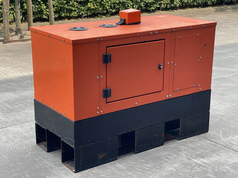 Europower EPS 113 TDE - Áramfejlesztő: 4 kép. Europower EPS 113 TDE - Áramfejlesztő: 4 kép.