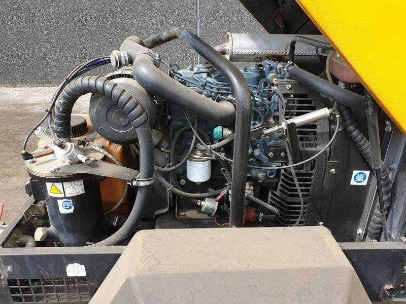 Ingersoll Rand 7 / 20 - Légkompresszor: 4 kép. Ingersoll Rand 7 / 20 - Légkompresszor: 4 kép.