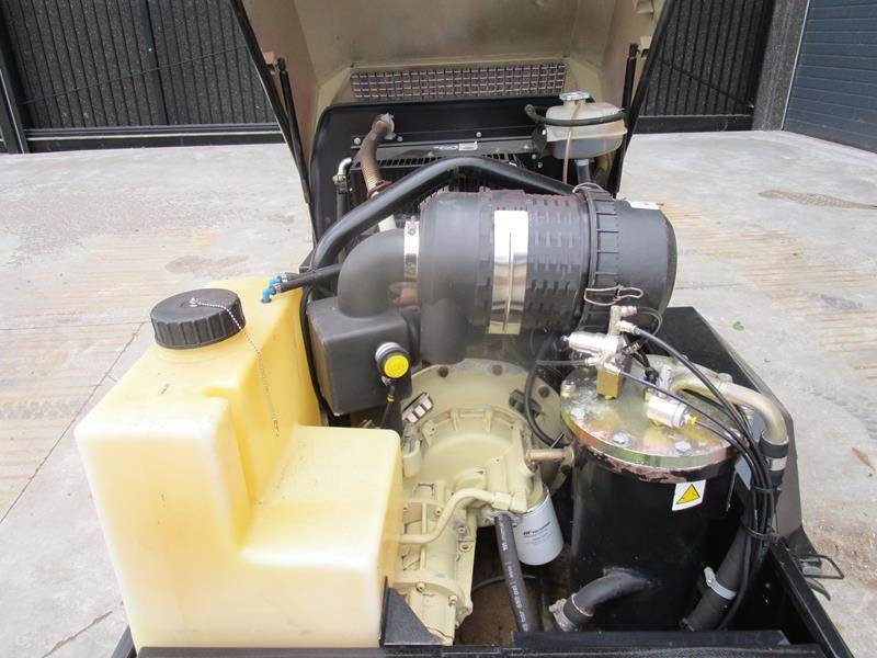 Ingersoll Rand 7 / 26 E - Légkompresszor: 3 kép. Ingersoll Rand 7 / 26 E - Légkompresszor: 3 kép.
