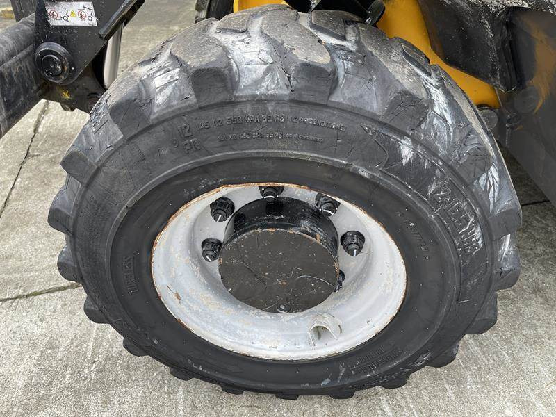 Manitou MT 625 ST 3 B - Teleszkópos rakodó: 5 kép. Manitou MT 625 ST 3 B - Teleszkópos rakodó: 5 kép.