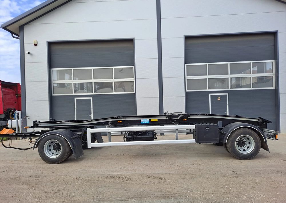 Huffermann Przyczepa do hakowca Huffermann-Moeslein - Multiliftes/ Konténerszállító pótkocsi: 2 kép. Huffermann Przyczepa do hakowca Huffermann-Moeslein - Multiliftes/ Konténerszállító pótkocsi: 2 kép.