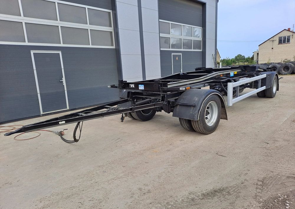 Huffermann Przyczepa do hakowca Huffermann-Moeslein - Multiliftes/ Konténerszállító pótkocsi: 3 kép. Huffermann Przyczepa do hakowca Huffermann-Moeslein - Multiliftes/ Konténerszállító pótkocsi: 3 kép.