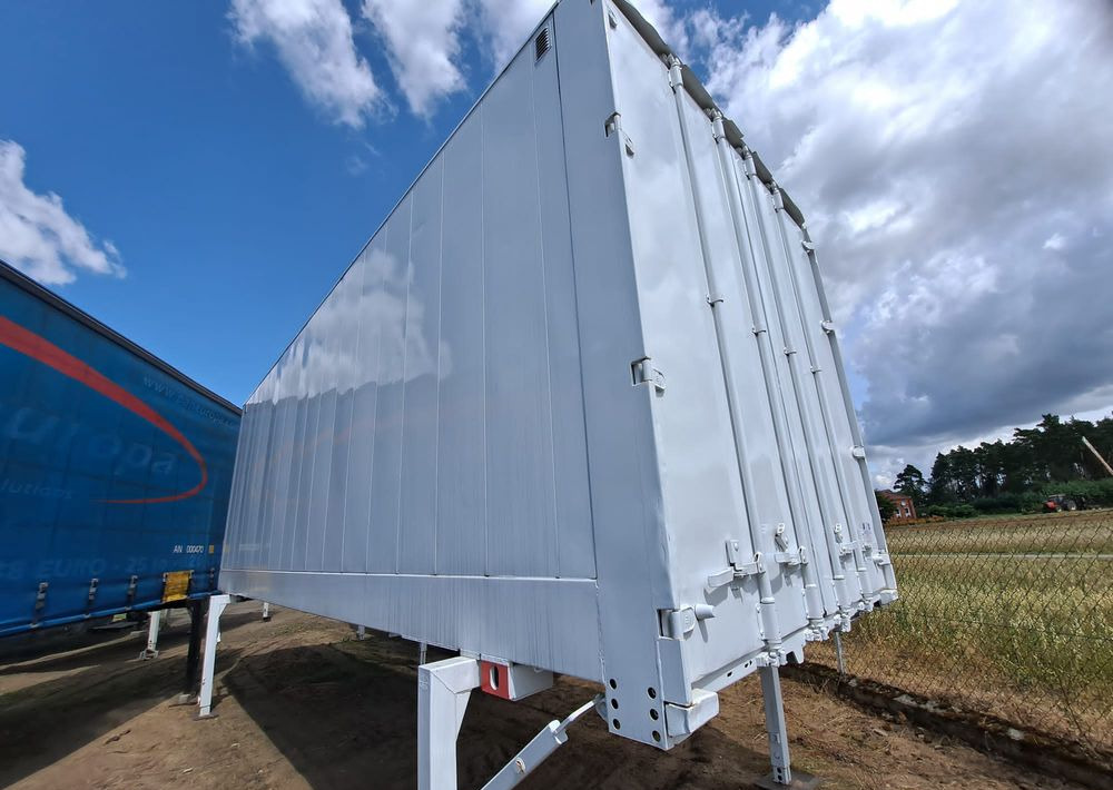 Inny KONTENER płaski 7,45 - Doboz felépitmény: 5 kép. Inny KONTENER płaski 7,45 - Doboz felépitmény: 5 kép.