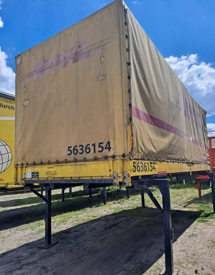 Kögel Zabudowa 7,45m 18 palet burtoplandeka - Ponyvás felépítmény: 3 kép. Kögel Zabudowa 7,45m 18 palet burtoplandeka - Ponyvás felépítmény: 3 kép.