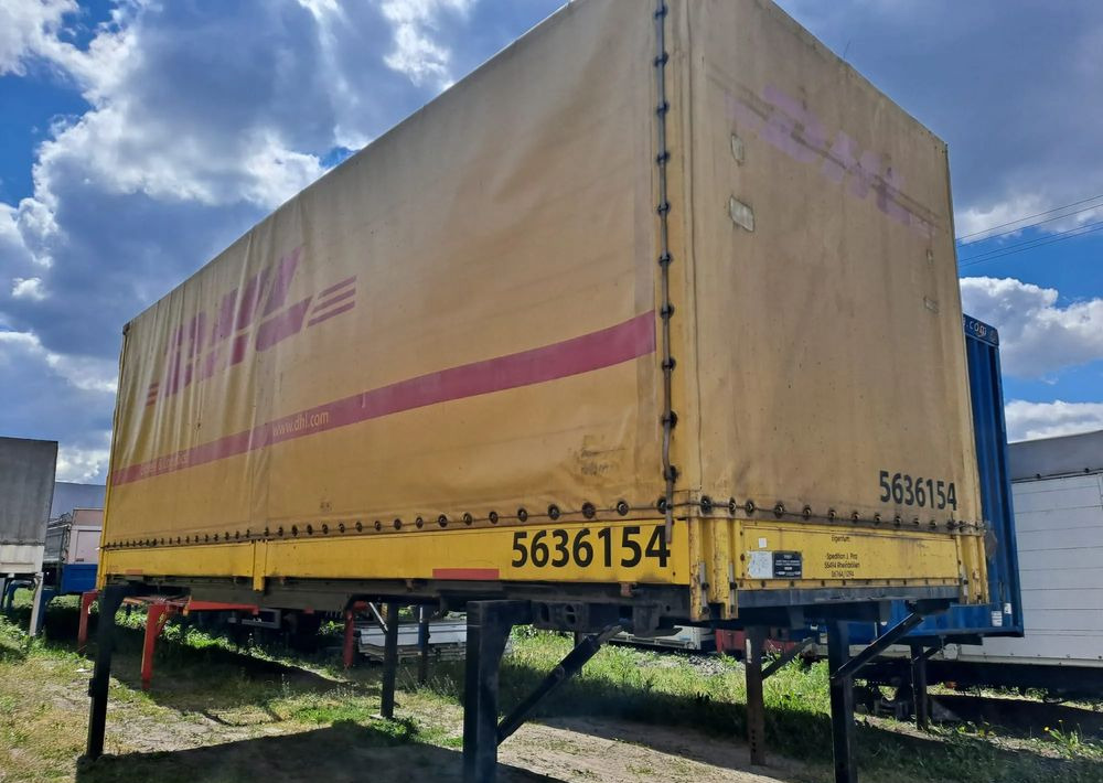 Kögel Zabudowa 7,45m 18 palet burtoplandeka - Ponyvás felépítmény: 1 kép. Kögel Zabudowa 7,45m 18 palet burtoplandeka - Ponyvás felépítmény: 1 kép.
