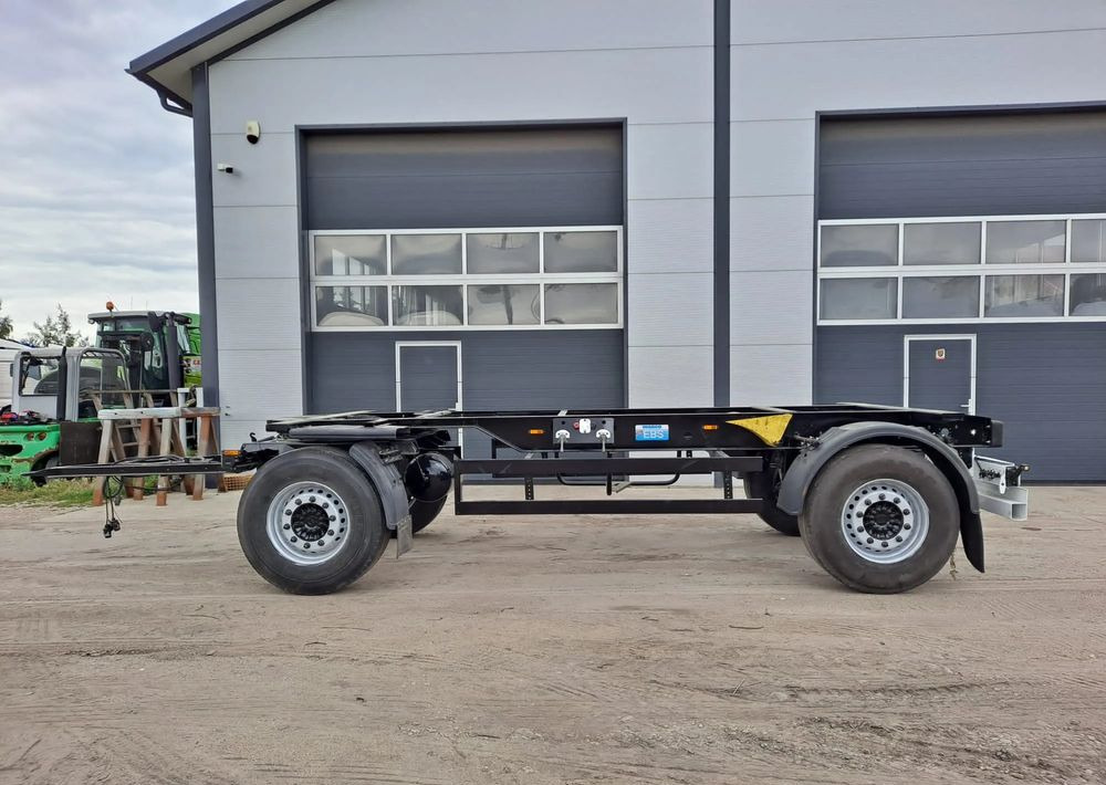 Krone BDF do mleka przyczepa do przewozu mleka - Multiliftes/ Konténerszállító pótkocsi: 4 kép. Krone BDF do mleka przyczepa do przewozu mleka - Multiliftes/ Konténerszállító pótkocsi: 4 kép.