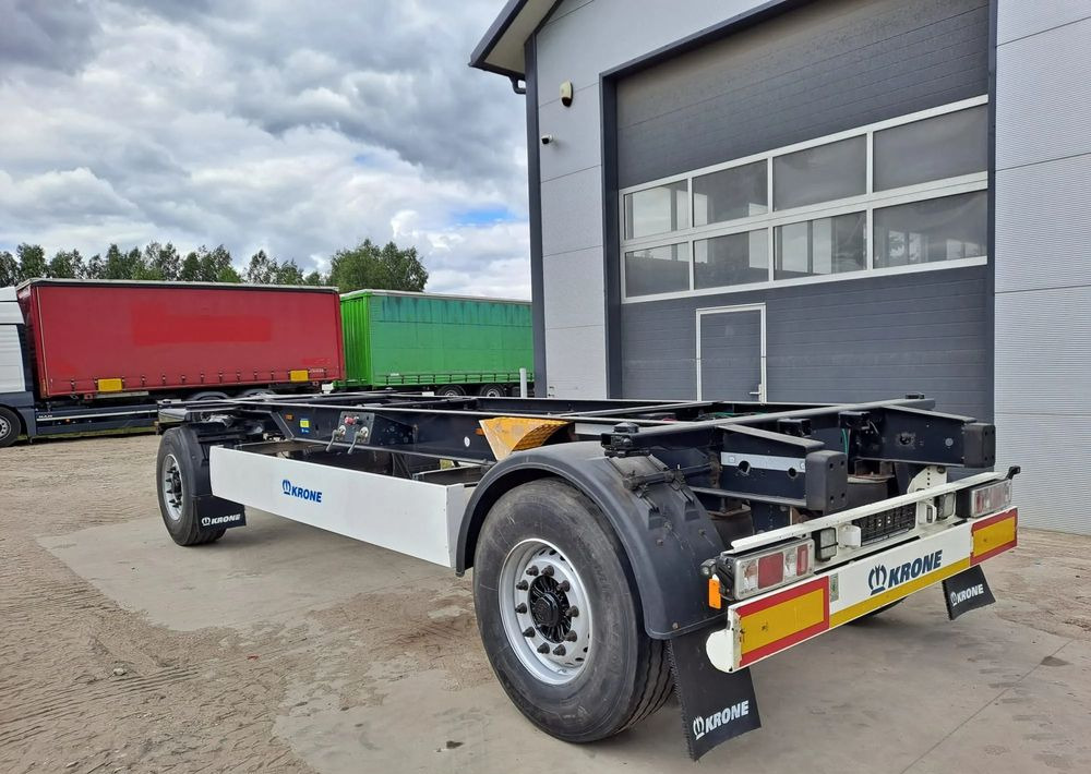 Krone Przyczepa Krone - Pótkocsi cserefelépítményes: 4 kép. Krone Przyczepa Krone - Pótkocsi cserefelépítményes: 4 kép.