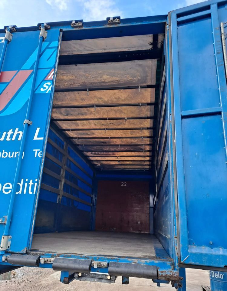Krone Zabudowa BDF 7,45 18 palet Faktura VAT - Ponyvás felépítmény: 3 kép. Krone Zabudowa BDF 7,45 18 palet Faktura VAT - Ponyvás felépítmény: 3 kép.