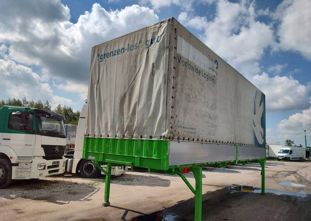 Krone Zabudowa BDF Krone 7.45 - Ponyvás felépítmény: 4 kép. Krone Zabudowa BDF Krone 7.45 - Ponyvás felépítmény: 4 kép.