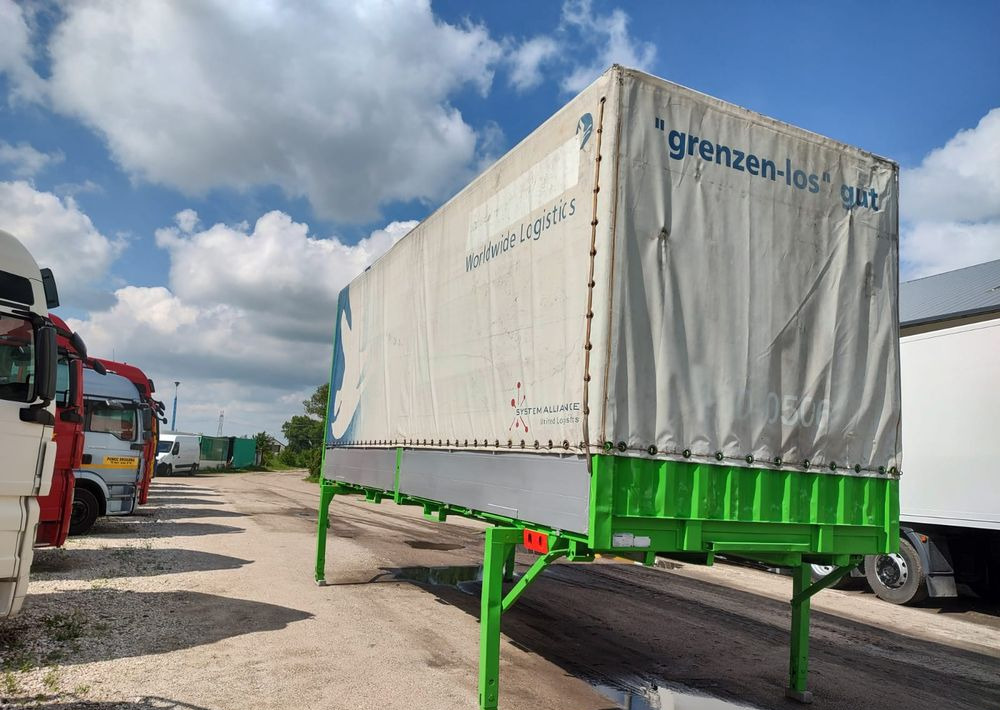 Krone Zabudowa BDF Krone 7.45 - Ponyvás felépítmény: 2 kép. Krone Zabudowa BDF Krone 7.45 - Ponyvás felépítmény: 2 kép.