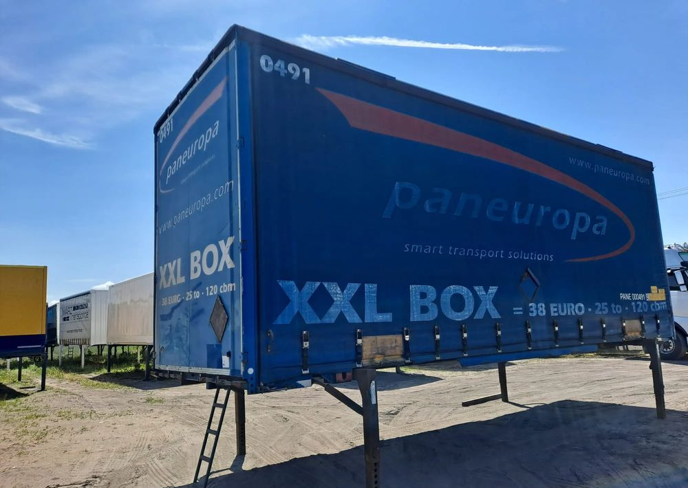 Krone Zabudowa Jumbo Firana BDF 7.70 m - Ponyvás felépítmény: 2 kép. Krone Zabudowa Jumbo Firana BDF 7.70 m - Ponyvás felépítmény: 2 kép.