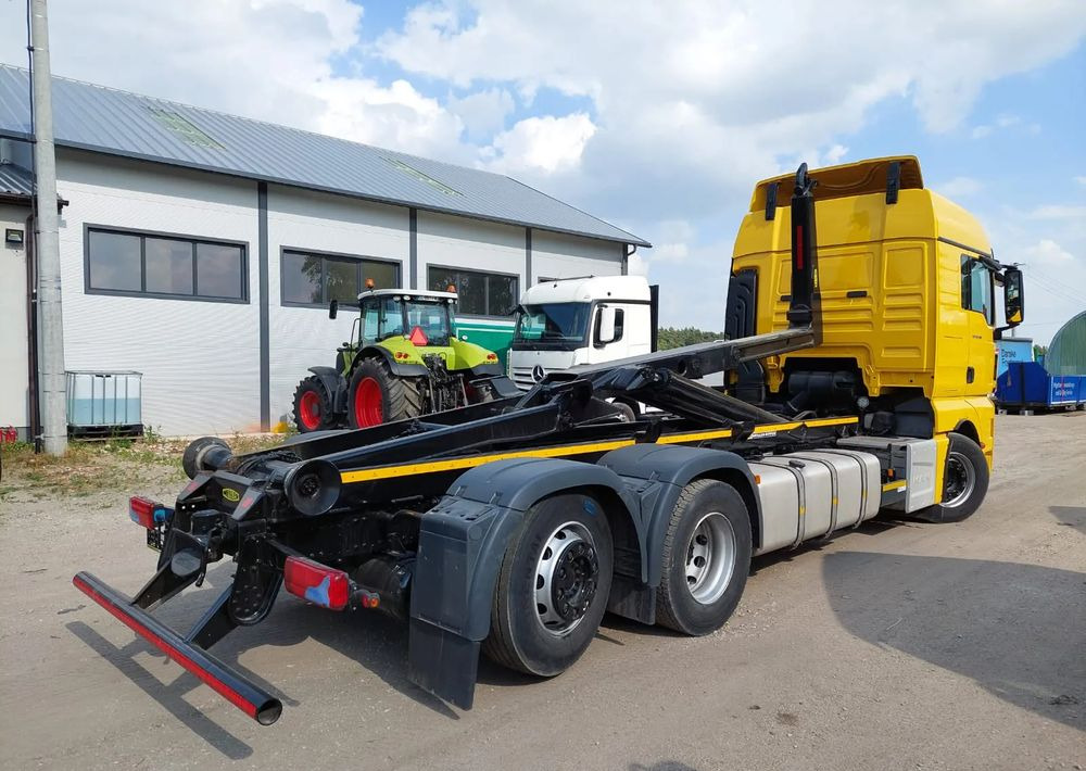 MAN TGX 26-500 Hakowiec oś skrętna - Horgos rakodó teherautó: 5 kép. MAN TGX 26-500 Hakowiec oś skrętna - Horgos rakodó teherautó: 5 kép.