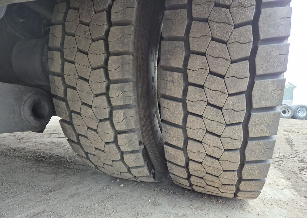 Mercedes-Benz Atego 1330 Euro 6 - Dobozos felépítményű teherautó: 5 kép. Mercedes-Benz Atego 1330 Euro 6 - Dobozos felépítményű teherautó: 5 kép.