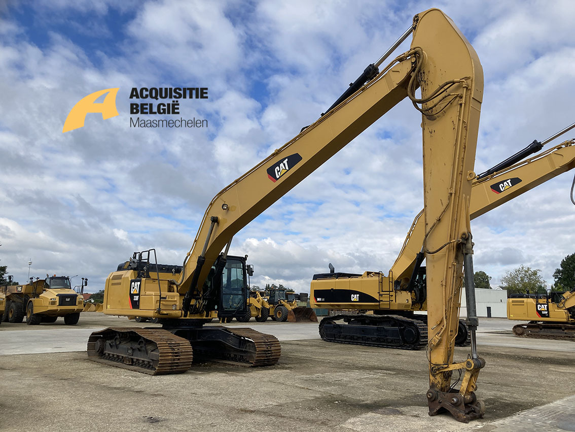 Caterpillar 330F Long Reach - Lánctalpas kotró: 4 kép. Caterpillar 330F Long Reach - Lánctalpas kotró: 4 kép.