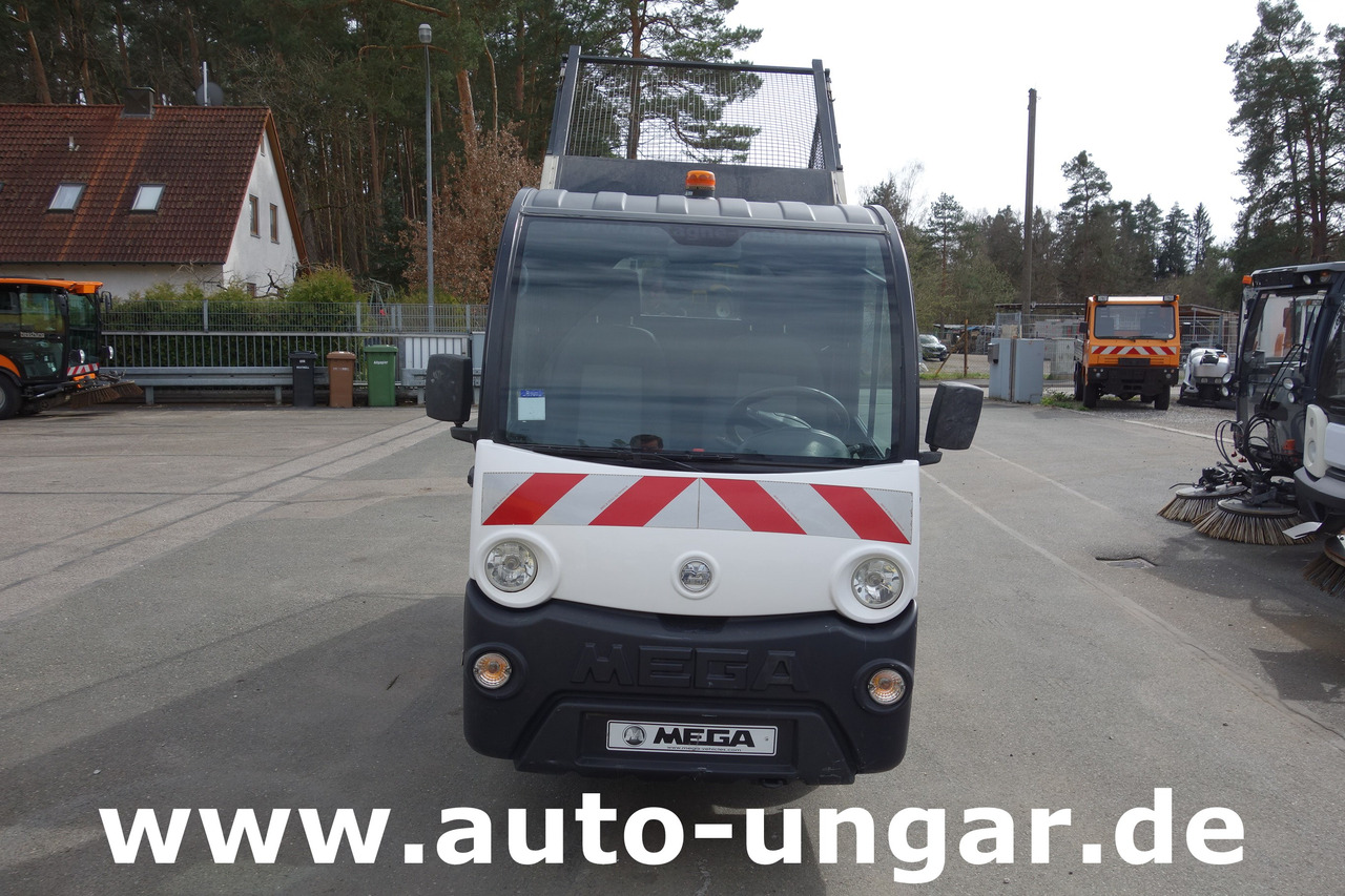 AIXAM MEGA M10 kurzer Radstand Kipper Bj. 2013 - Elektromos kishaszonjármű: 2 kép. AIXAM MEGA M10 kurzer Radstand Kipper Bj. 2013 - Elektromos kishaszonjármű: 2 kép.