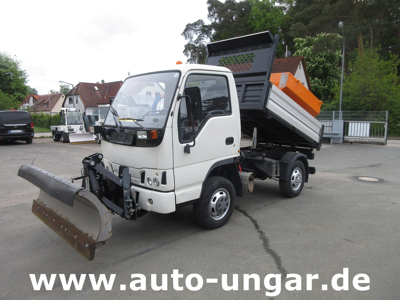 Durso Multimobil M3.50 Multicar Winterdienst 4x4 Kipper Pflug & Streuer - Hóeltakarító gép: 4 kép. Durso Multimobil M3.50 Multicar Winterdienst 4x4 Kipper Pflug & Streuer - Hóeltakarító gép: 4 kép.