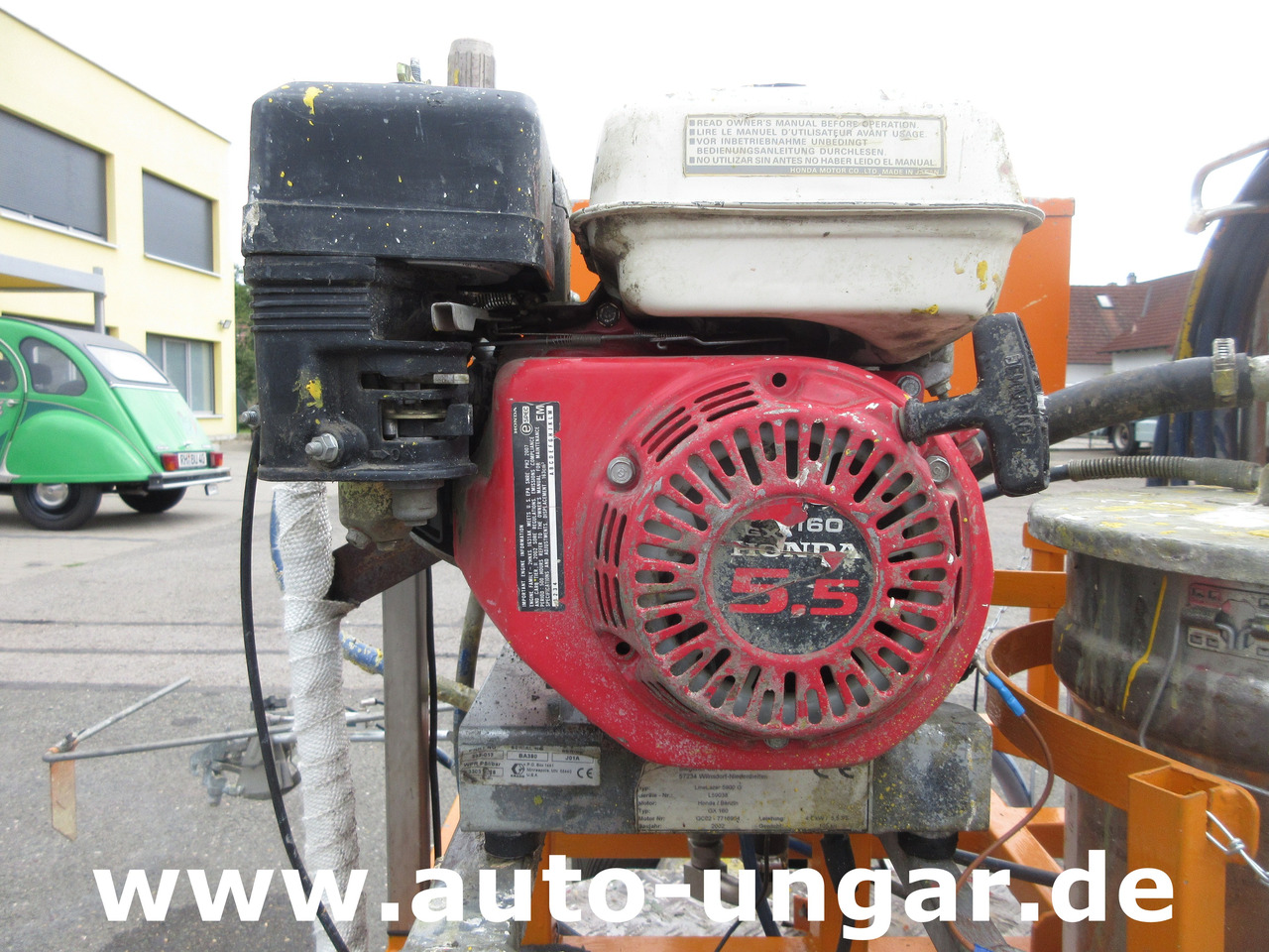 Graco LineLazer II 5900 auf Zindel VarioZet Linedriver Perlstreuer + Airless-Farb-Spritze Hofmann - Aszfaltozó gép: 4 kép. Graco LineLazer II 5900 auf Zindel VarioZet Linedriver Perlstreuer + Airless-Farb-Spritze Hofmann - Aszfaltozó gép: 4 kép.