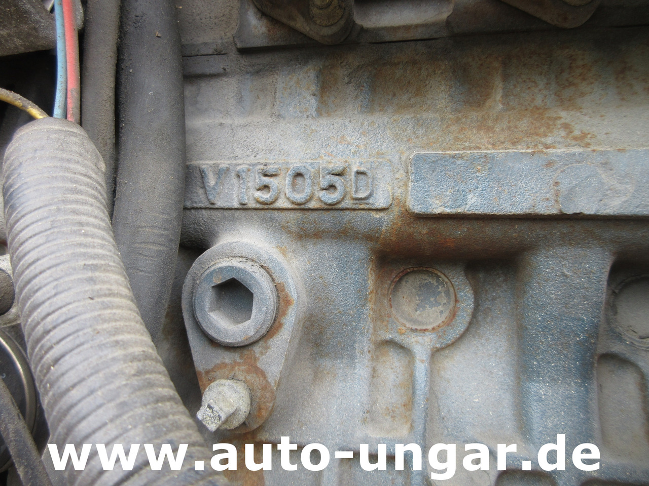 Aszfaltozó gép Hofmann H75 - 1000 Thermoplastic Roadmarking Machine Truck Mounted Hot Paint: 35 kép. Aszfaltozó gép Hofmann H75 - 1000 Thermoplastic Roadmarking Machine Truck Mounted Hot Paint: 35 kép.