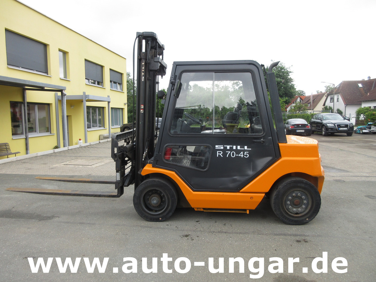 Still R70-45 Diesel Gabelstapler 4.500kg Hub Zinkenverstellung Seitenschieber - Dízel targonca: 3 kép. Still R70-45 Diesel Gabelstapler 4.500kg Hub Zinkenverstellung Seitenschieber - Dízel targonca: 3 kép.