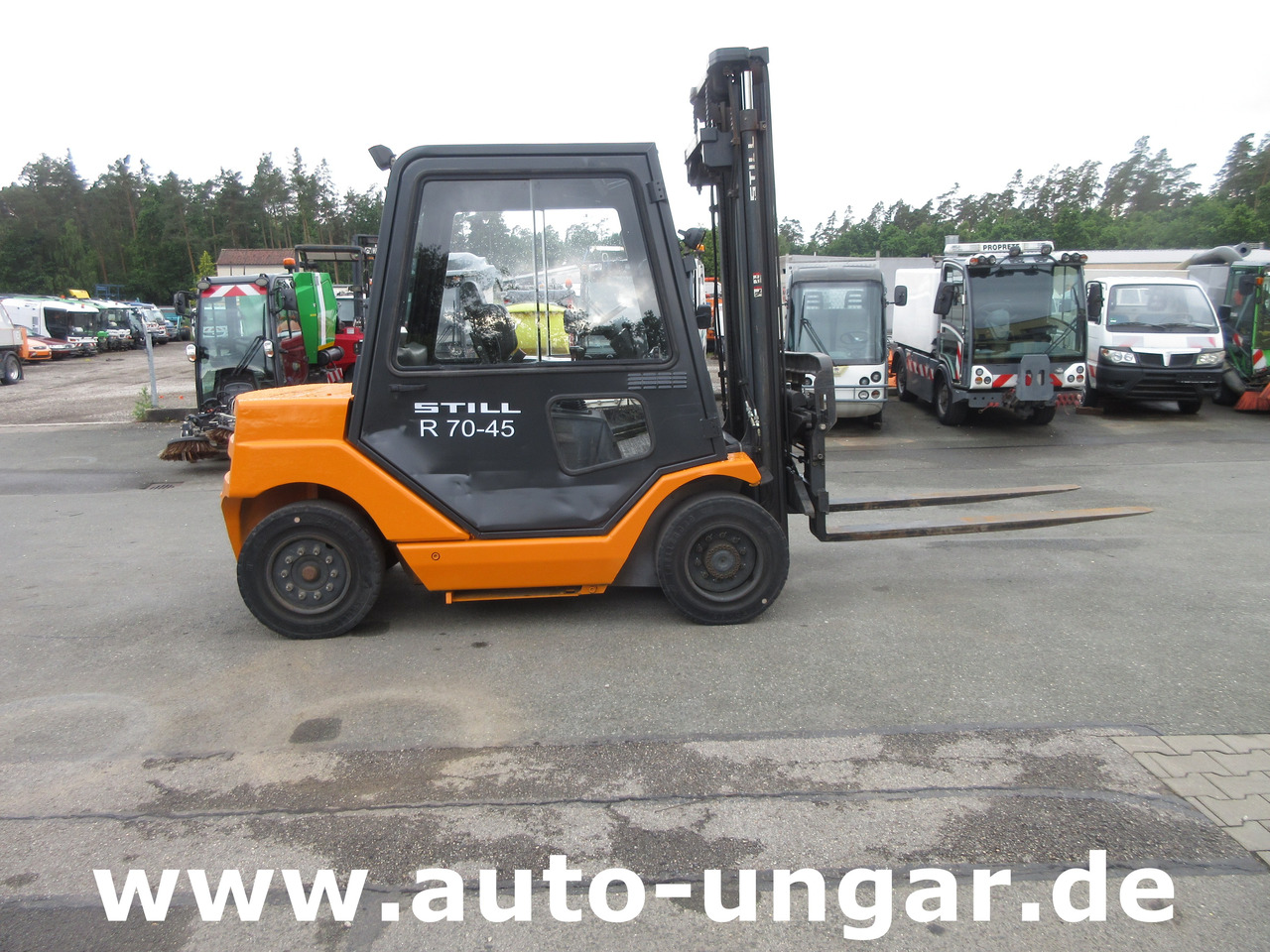 Still R70-45 Diesel Gabelstapler 4.500kg Hub Zinkenverstellung Seitenschieber - Dízel targonca: 5 kép. Still R70-45 Diesel Gabelstapler 4.500kg Hub Zinkenverstellung Seitenschieber - Dízel targonca: 5 kép.