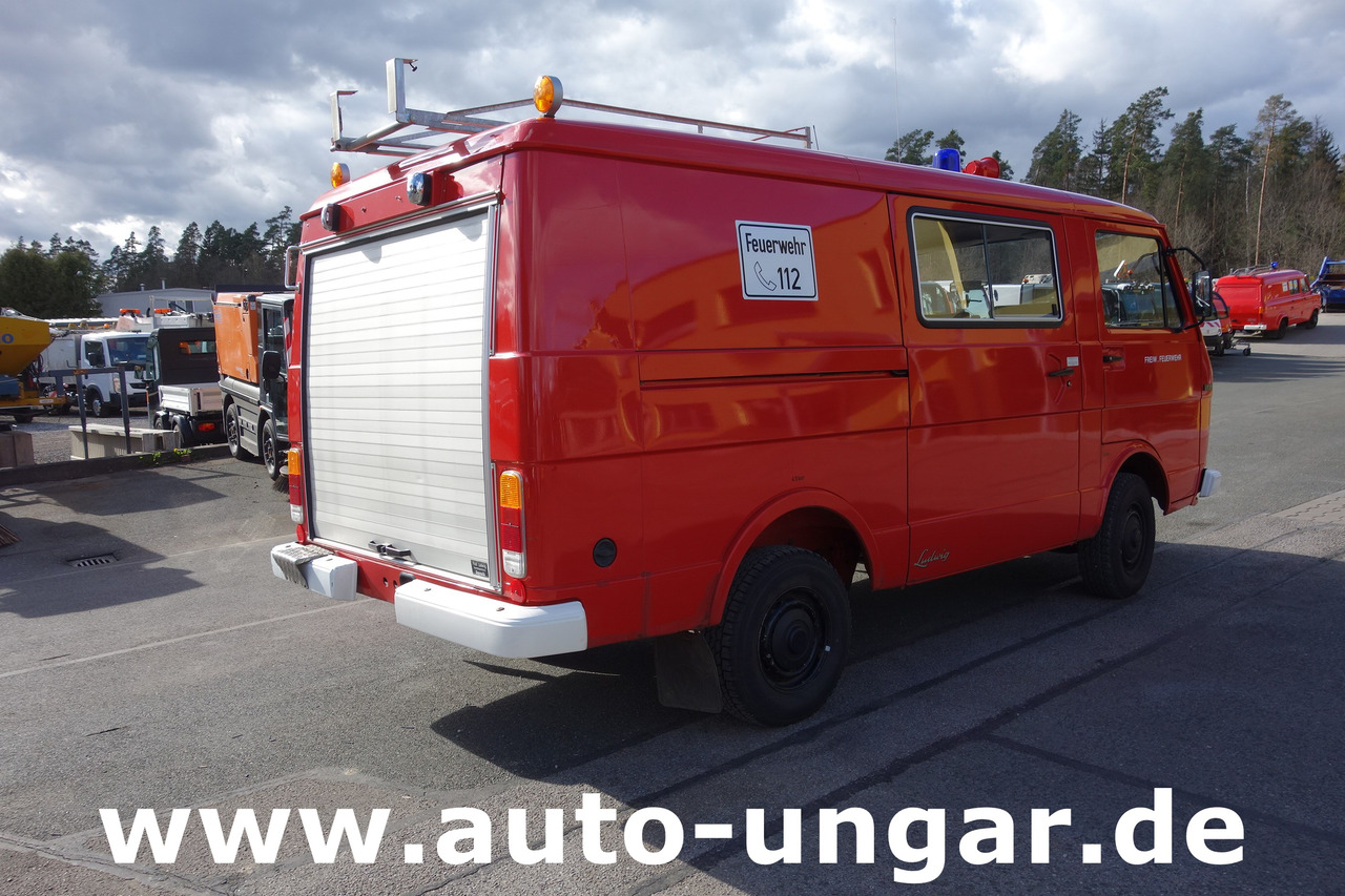 VOLKSWAGEN VW LT 31 Typ 281 TSF Tragkraftspritzenfahrzeug Feuerwehr - Kis furgon: 5 kép. VOLKSWAGEN VW LT 31 Typ 281 TSF Tragkraftspritzenfahrzeug Feuerwehr - Kis furgon: 5 kép.