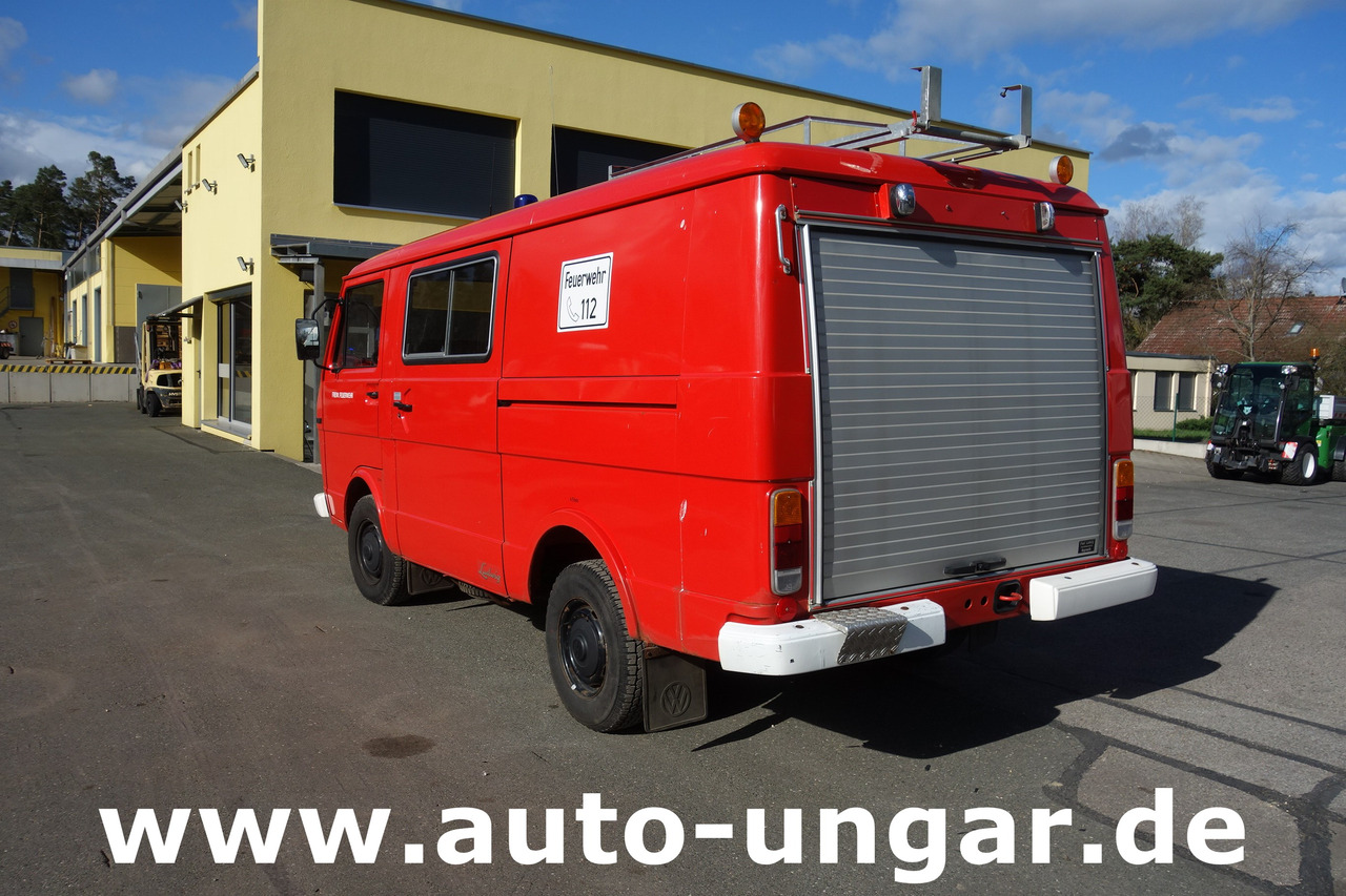 VOLKSWAGEN VW LT 31 Typ 281 TSF Tragkraftspritzenfahrzeug Feuerwehr - Kis furgon: 3 kép. VOLKSWAGEN VW LT 31 Typ 281 TSF Tragkraftspritzenfahrzeug Feuerwehr - Kis furgon: 3 kép.